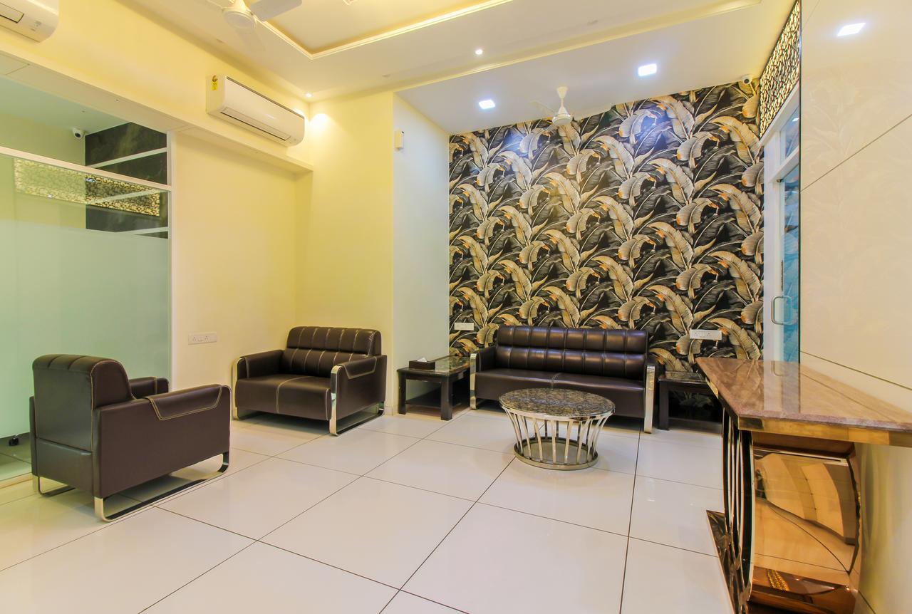 Fabhotel Laaiba Residency Mumbai Dış mekan fotoğraf